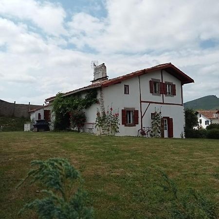 Uhaldia Villa Ascarat Luaran gambar
